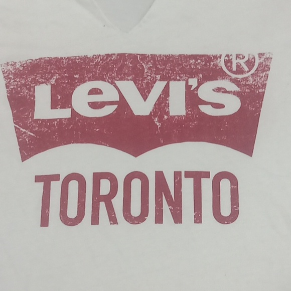 Levi's shirt (S) - Picture 2 of 4